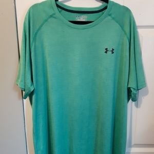 Under armour tshirt